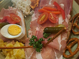 Kaffeenachmittag am 9. Feb. 2025