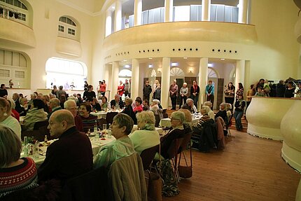 awo-weihnachten_251204_umm_11